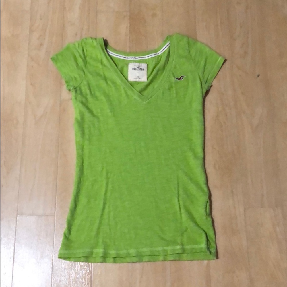 Hollister t-shirt